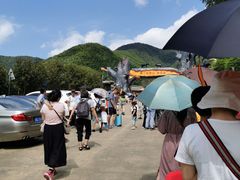 -浙东第一尖雪山欢乐谷