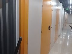 -安东易迷你自助仓储寄存仓库(草桥店)
