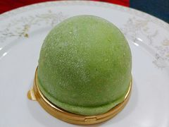 -蜜蜂小象·榴莲千层蛋糕(时代汇11栋店)