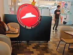 -必胜客(WOW中心城店)