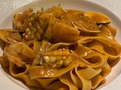 -Mogul Eatery·大亨餐酒馆