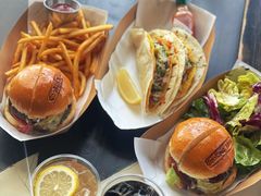 鹅肝牛肉汉堡-Cooking Man(中懋天地店)