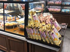 面包甜点陈列柜-御品轩(凤城二路店)