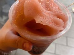 草莓冰沙-沈大成(南京东路店)