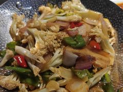 -宣威山野人家·云南菜·菌火锅(金碧店)