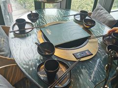 靠窗位-凤园椰珍·臻品椰子鸡(保利时光里店)