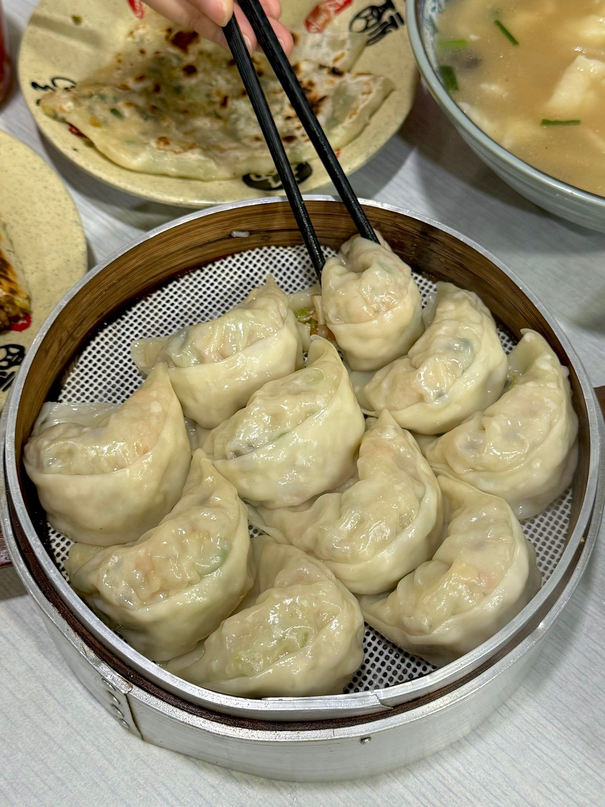 各种台州小吃,麦虾,扁食,食饼筒