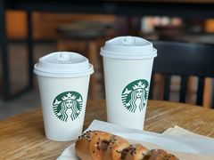 -星巴克(西安曲江银泰店)