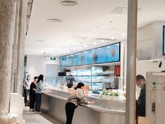 -老乡鸡(上海白玉兰广场店)