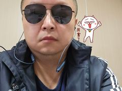 -上海和平眼科医院