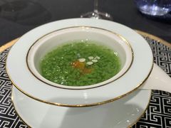 翡翠碧绿炖木瓜-芷兰汀艺术概念餐厅