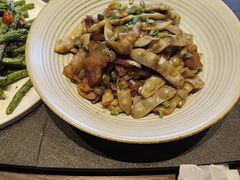 -陈家老院子·长春特色东北家宴(一匡街店)