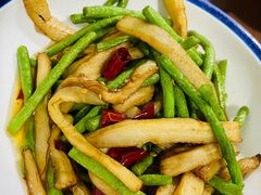 -昱龙大盆牛蛙馆(三兴街总店)