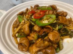 酸菜炒猪肠-粤·向群饭店(龙津东路总店)