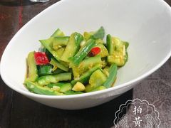 拍黄瓜-何记面馆(龙泉山店)