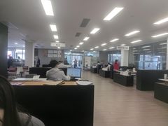 -上海永达奥诚奥迪4S店(申江路店)