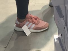 -东荟城名店仓