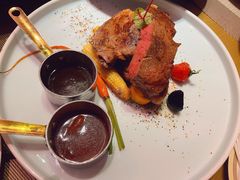 -杏荟旋转餐厅(广州爱群店)