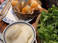 -袁山山重庆火锅(丈八北路店)