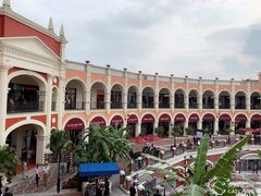 -佛罗伦萨小镇广佛名品奥特莱斯(疏港路店)