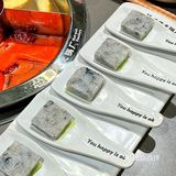 一杯只要20+，可以免费加三种料哈哈哈️