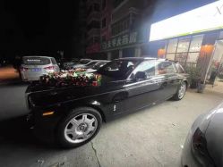-蚂蚁婚车