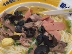 -粉小主·贵州酸汤牛肉粉(南京仙林金鹰店)