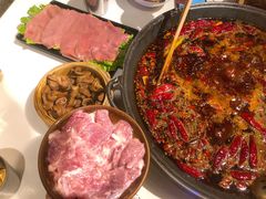 -卤校长老火锅(沙坪坝直营店)