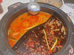 鸳鸯锅-钢管厂五区小郡肝火锅串串香(清河店)