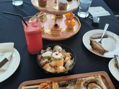 -厚街国际大酒店·360度旋转餐厅