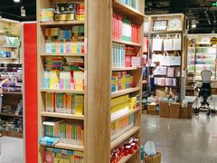 -雨丝书店(综合商业楼店)