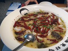 -江渔儿酸菜鱼(奥园广场金发购物中心店)
