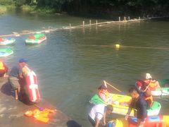 -仙山谷激浪漂流