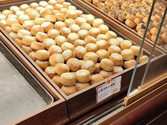 -昆明冠生园·鲜花饼·面包蛋糕(老街店)