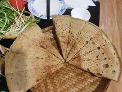 青稞饼-藏味八珍特色火锅