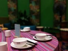 -香巴拉云南餐厅(华莱坞店)