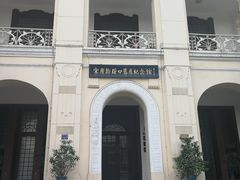 -黎黄陂路街头博物馆