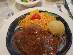 -臻品爵士牛排西餐厅(广场店)
