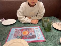 -秘密旅行Bonjour(黑金冠 江南西店)