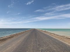 -东台吉乃尔湖
