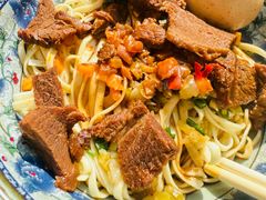 -牛师傅牛肉面(尚隆路店)