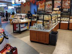 面包甜点陈列柜-瑞和泰超市(传媒店)