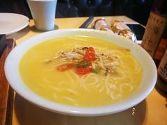 贤二粉-素虎小呆鸟(西二旗店)