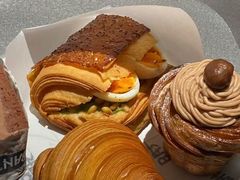 -HOT CRUSH趁热集合·现烤面包(上海环球港店)
