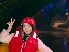 -英西峰林走廊老虎谷溶洞漂流