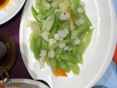 百合炒西芹-和记小菜(大宁店)