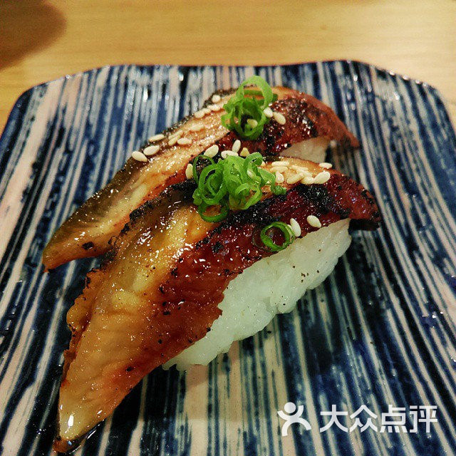 吉兆手握寿司(北京路天河城店)薄烧鳗鱼寿司图片 - 第1张