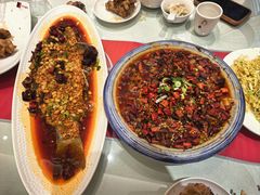 -吴记酱骨炖菜馆(西大直街店)