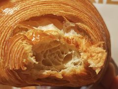 -VERIE BAKEHOUSE