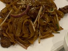 豉椒牛肉炒河粉-喜粤8号(四海唐人街店)